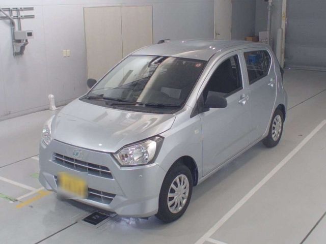 3293 Daihatsu Mira e s LA350S 2021 г. (CAA Chubu)